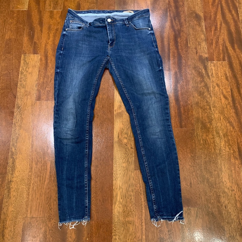 Reiko skinny low rise jeans (size 29)